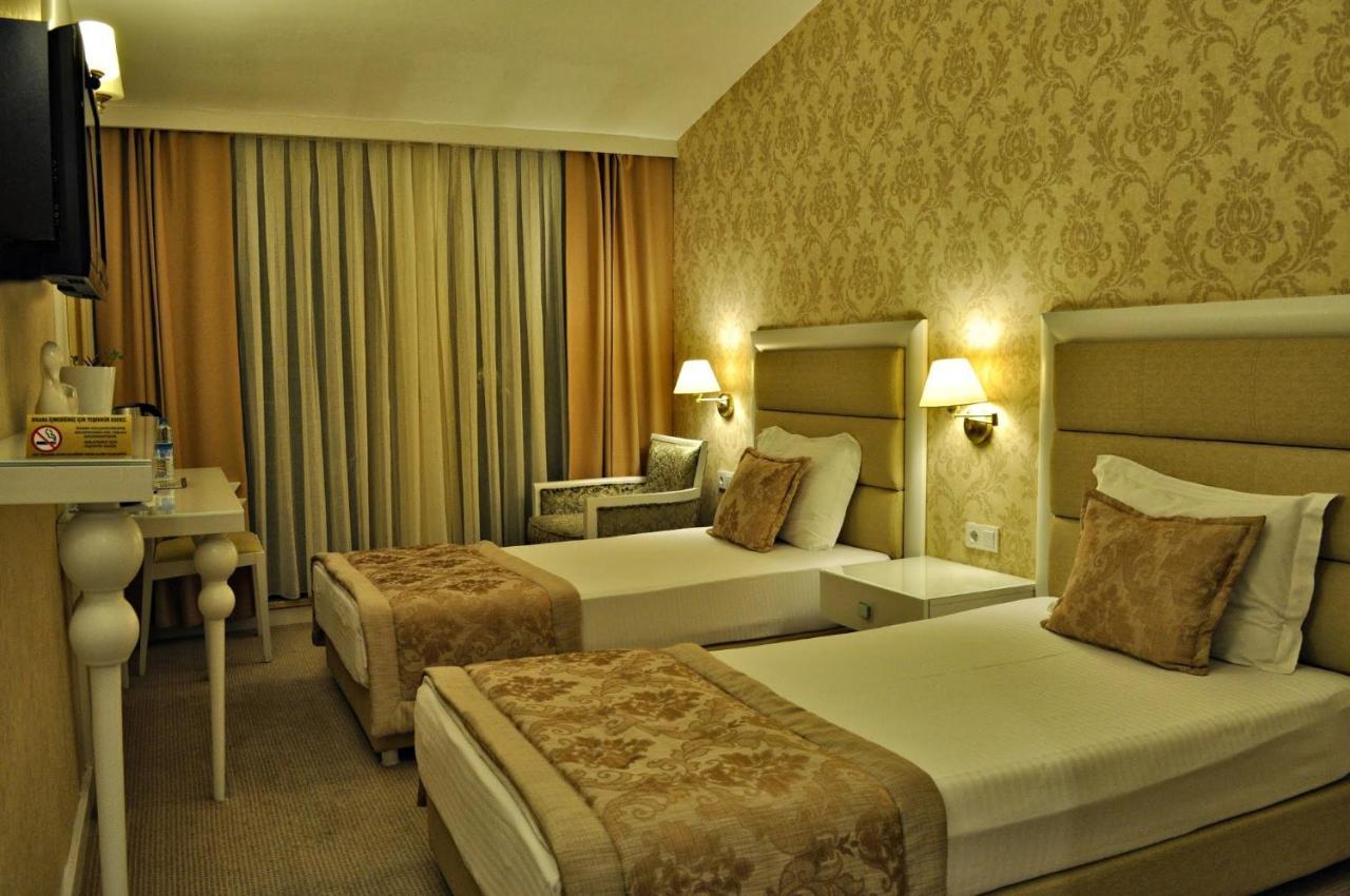 Hotel Palace